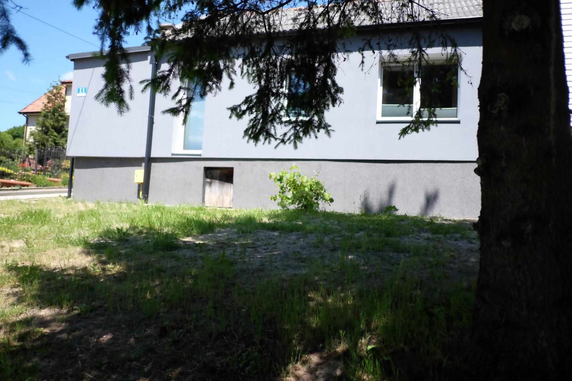 Dom K2 Appartement Pinczow Buitenkant foto